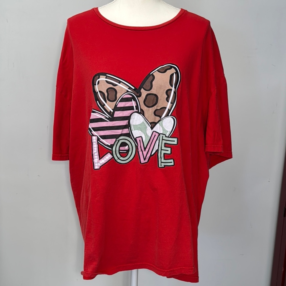 Red Short Sleeve Tee Love Bold Graphic Design Hearts Plus Size 4XL Comfy